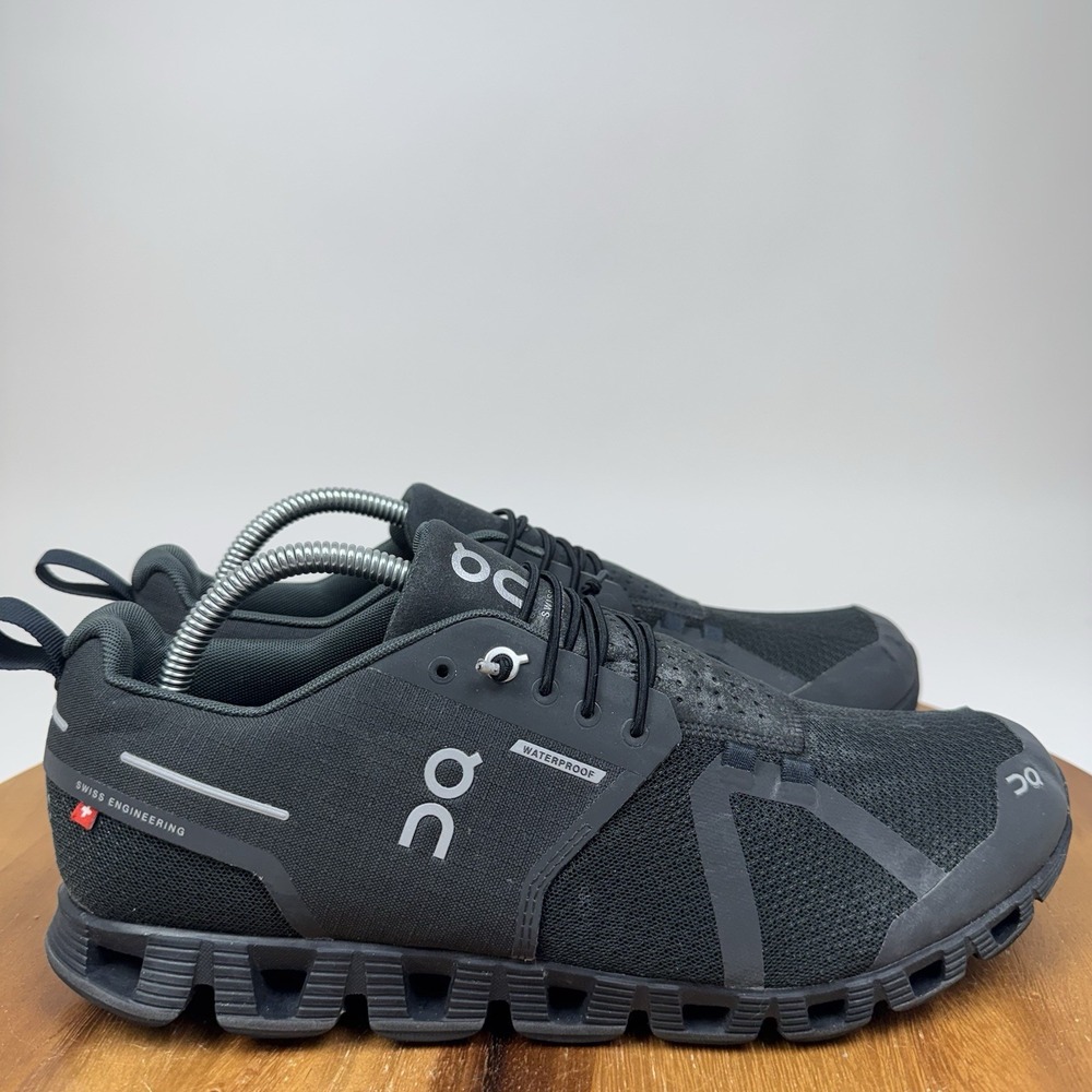 Mens On Cloud Waterproof Black Mesh Athletic Running Sneakers Shoes Size 9.5 D